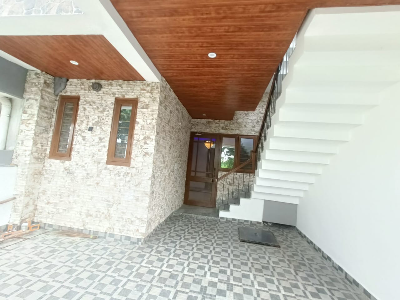 WhatsApp Image 2025-07-06 at 4.24.46 PM (2)