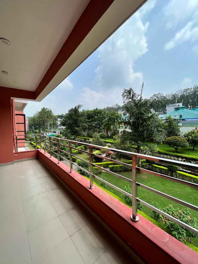 7d3a94e3-f974-4c0f-8bfe-9c88463f5458