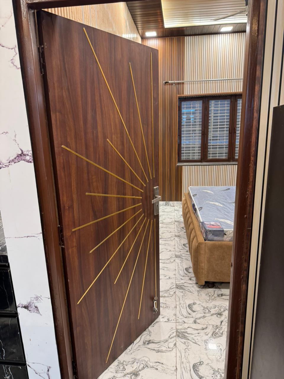 3bc137e1-6099-4b36-a8de-228d3fedd7f4